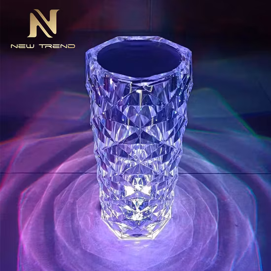 Lâmpada de mesa LED de cor de cristal moderna RGB para casa interna